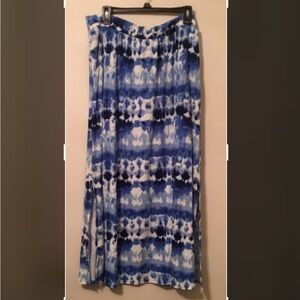 Blue and White Tie Dye Skirt. Size 1X 16-18